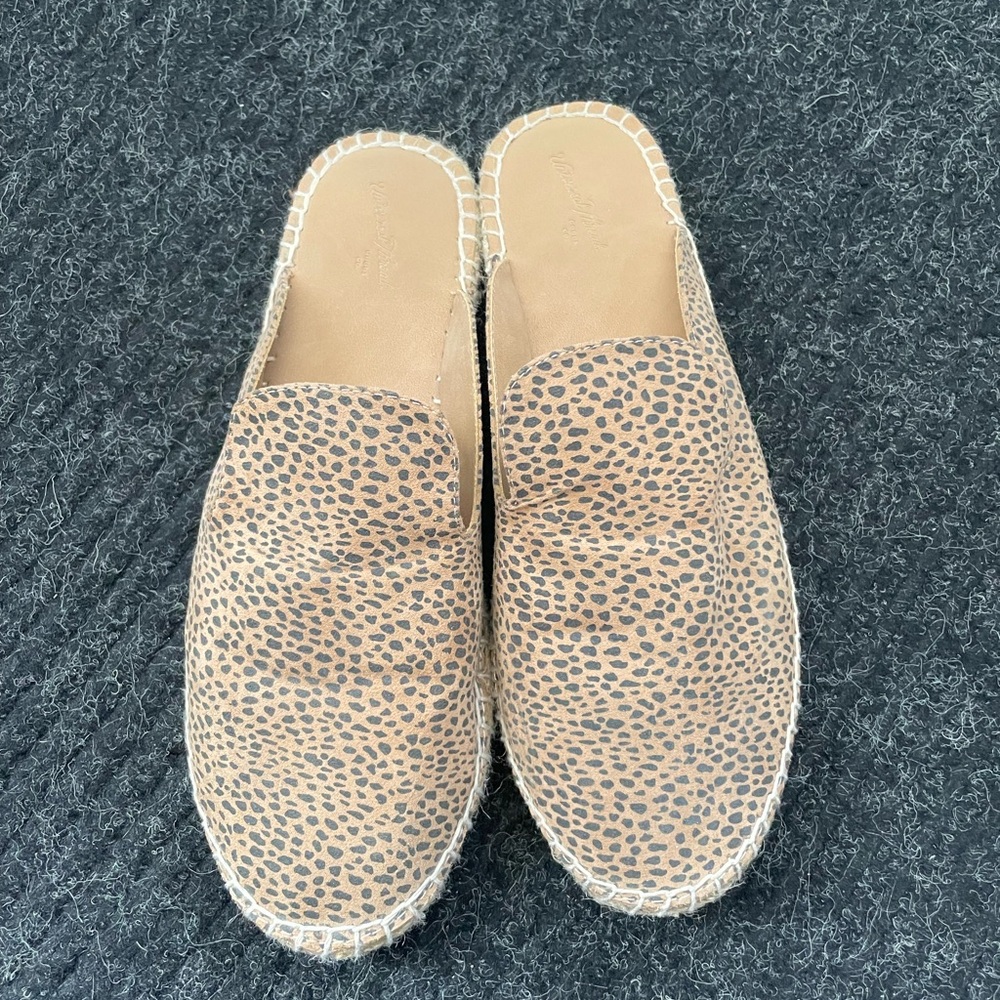 Target slip ons